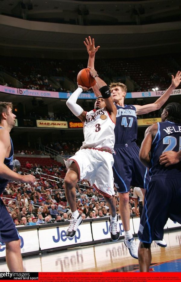 炒股配资平台 场均41分钟！艾弗森怒喷轮休：我带伤打球直到球队藏起我的球衣